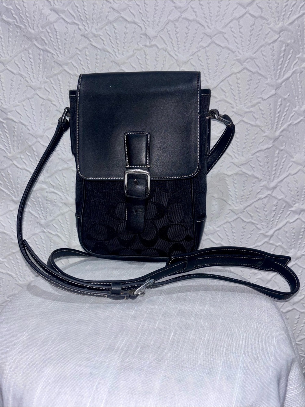 Coach A1R-6098 Black Signature C Leather Crossbody Saddle Bag Y2K